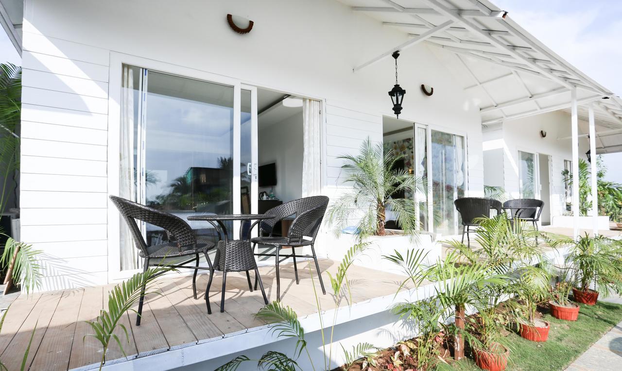 Treebo Pebble Shore Hotel 3*